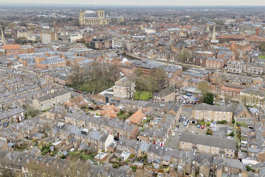 18_Kyme_Street_3.jpg