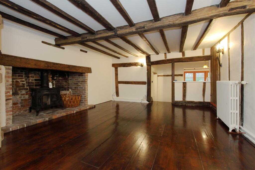 molesey cottage PH105.JPG