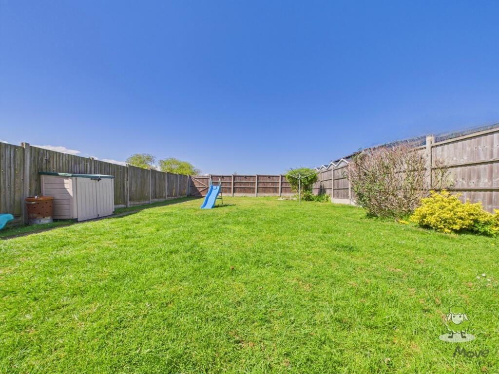 CAM01543G0-PR0125-STILL027