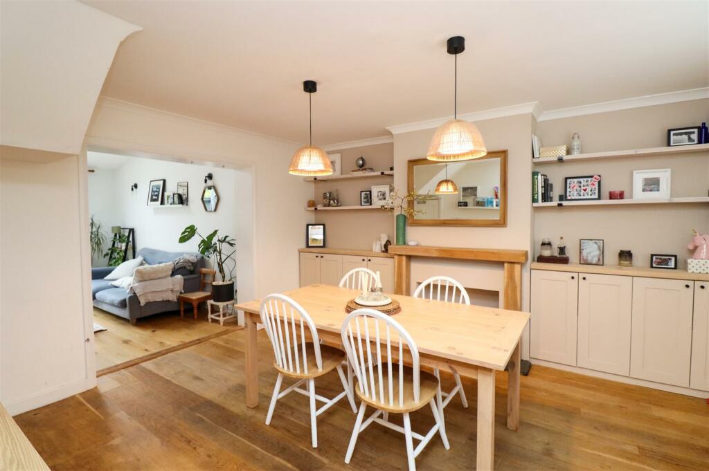 Dining/Family Room