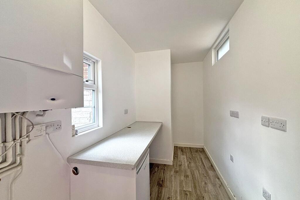 Store/utility outbuilding