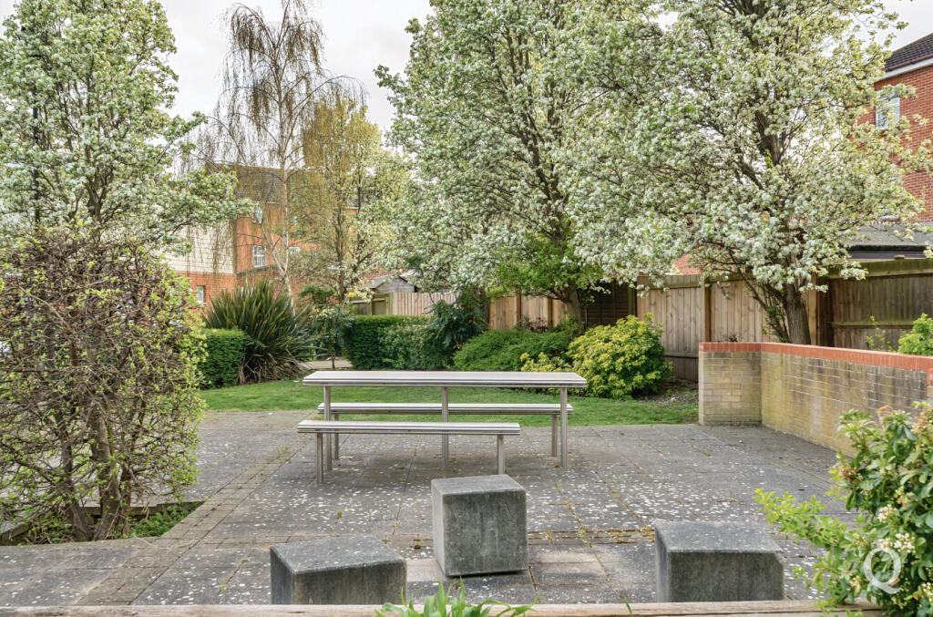 47218ad1-b307-440...