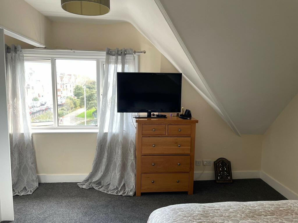 4d127f31-cf52-4b8d-ac7f-e36f6781b545