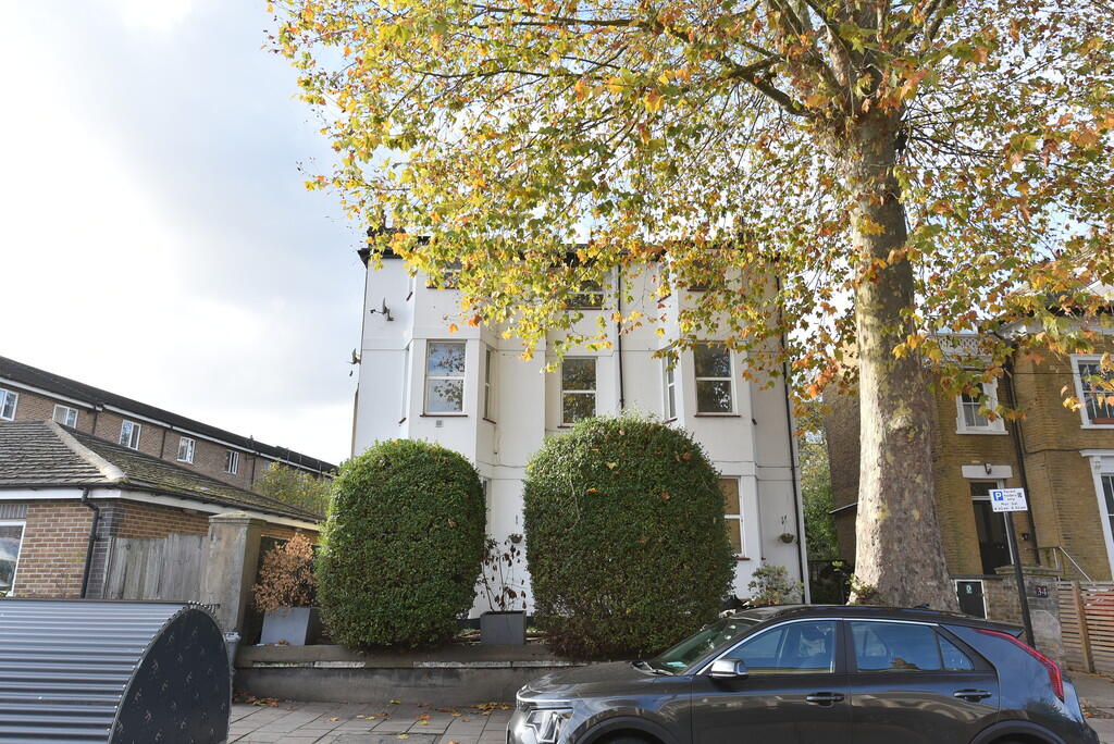 34f ainsworth roa...