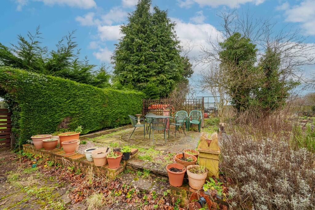 125 Hermitage Roa...