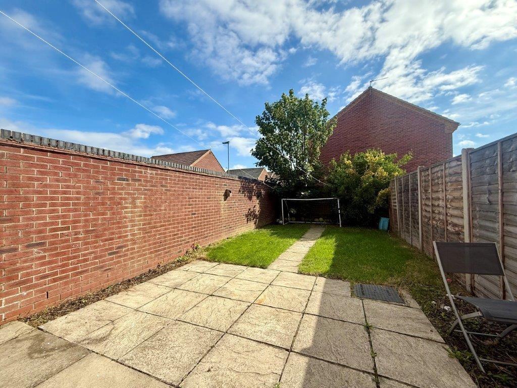 2  Medium  T202509241157.jpg