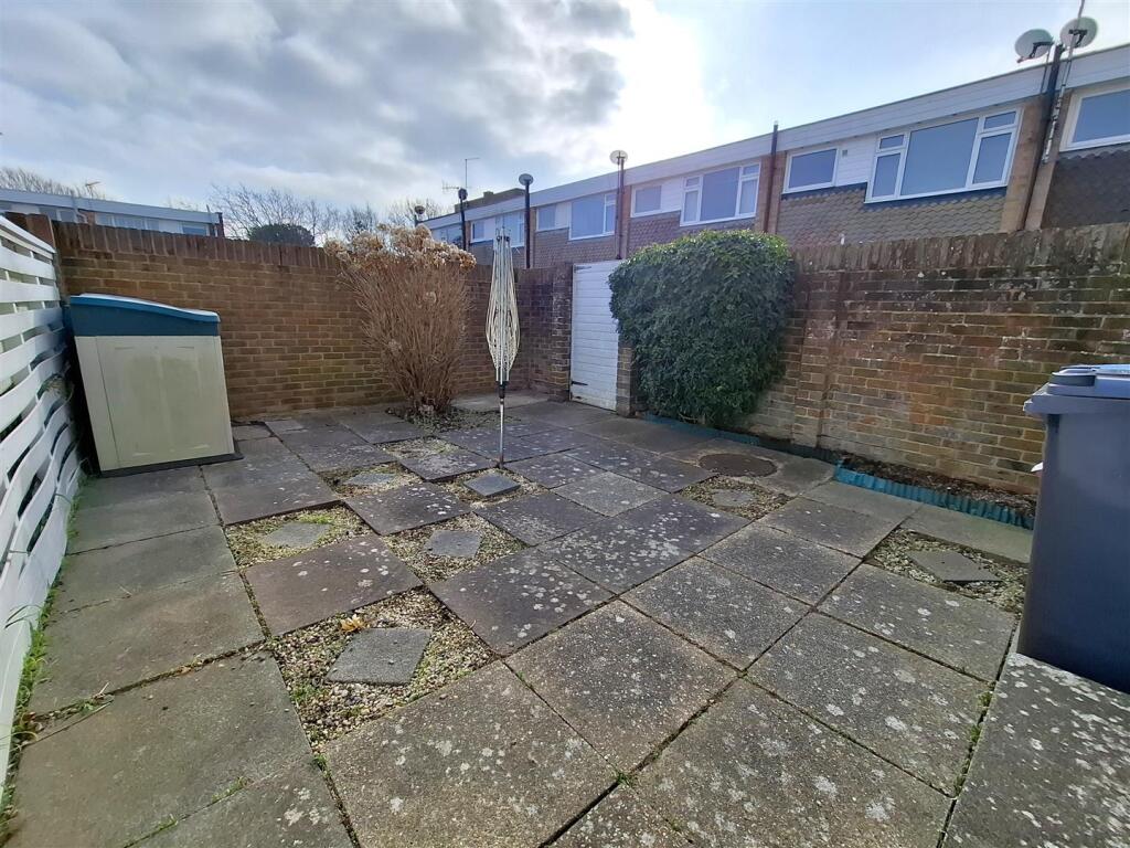 garden 2.jpg