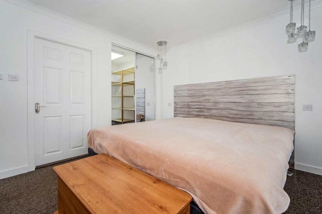 Mater Bedroom