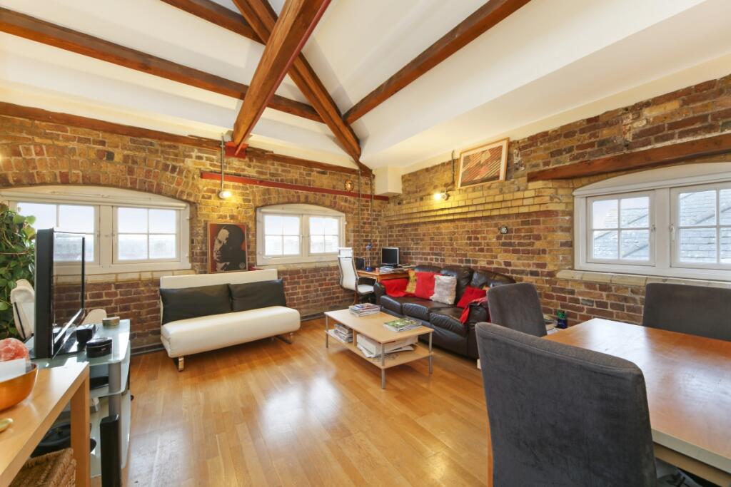 Ph11_745660_2_edited