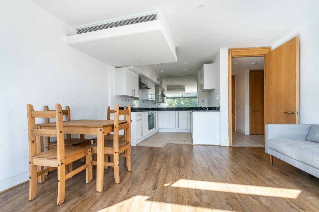 parliament-view-b-06