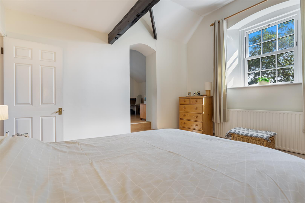 6 Hallow Meadow Mews, Sheffield  23_297.png