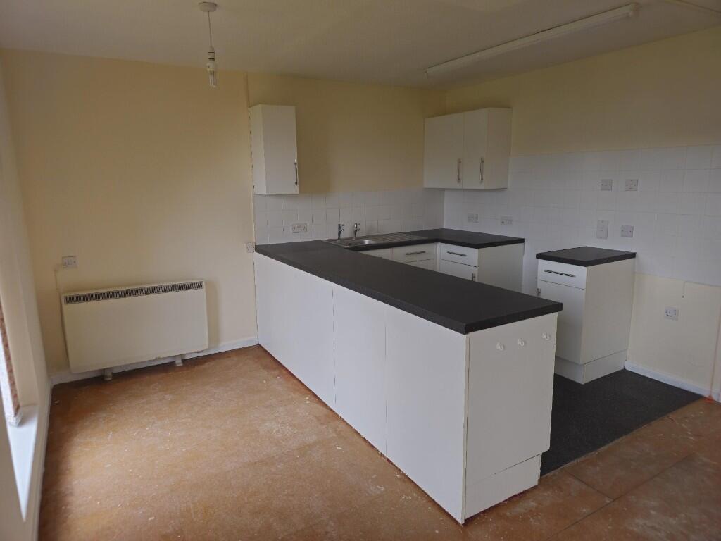 Example Kitchen Dine