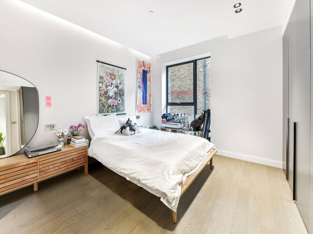 2.02 Parker Street