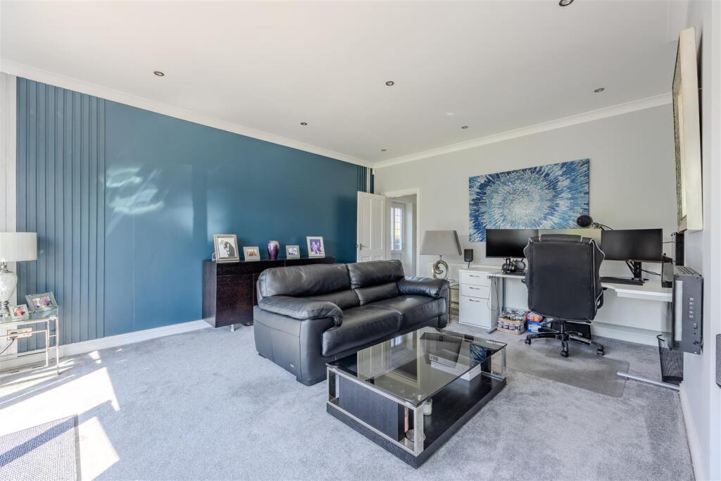 Annexe Lounge
