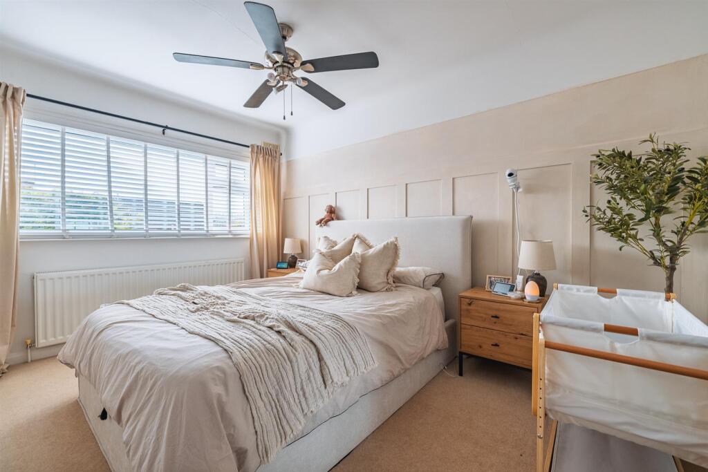 4 Bowness Ave-58.jpg