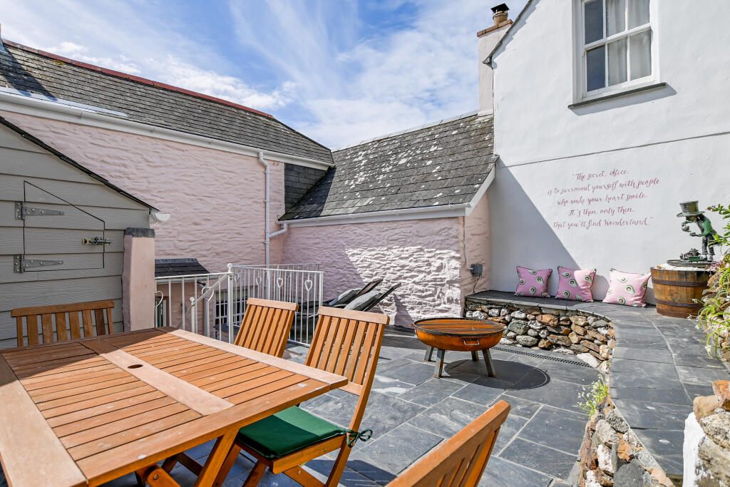 660594771b227_Rose and Hillside-9