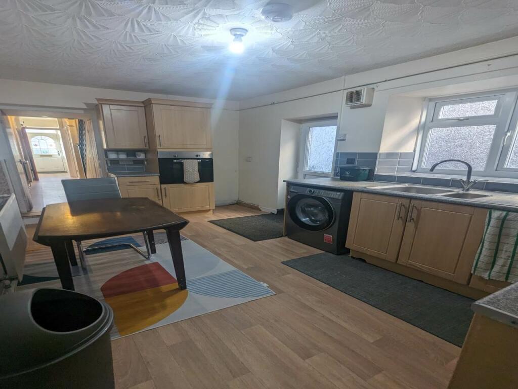 PXL_20240226_1452121