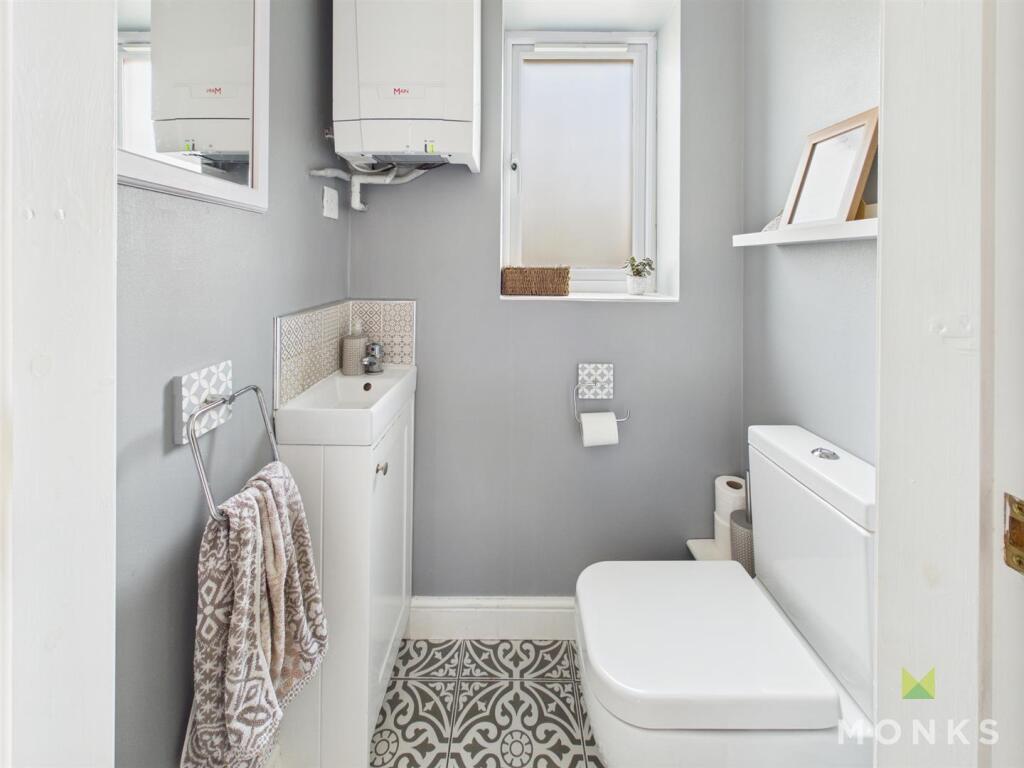 CLOAKROOM