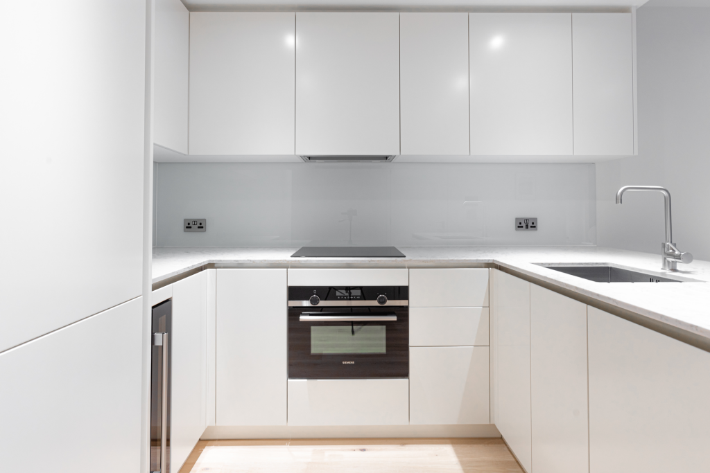OPEN PLAN KITCHEN/LIVINGROOM ONE