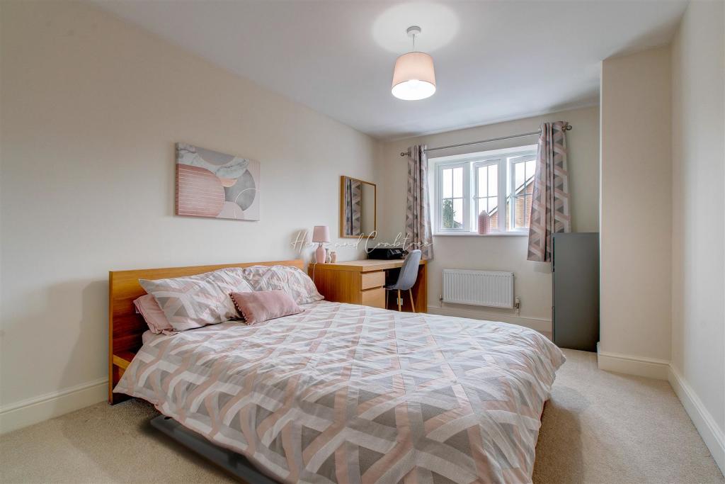 Blacktown Gardens, Marshfield, HernCrabtree (25).j