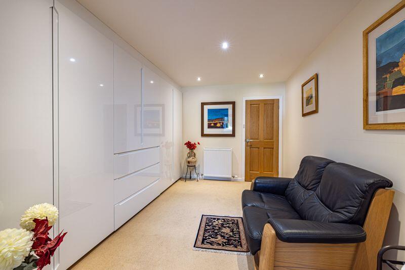 Bed 2/Dressing Room