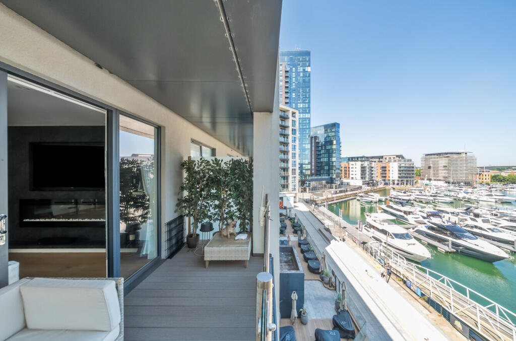 1315084-5-6862aae...