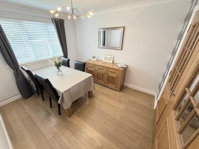 33BR10.jpg