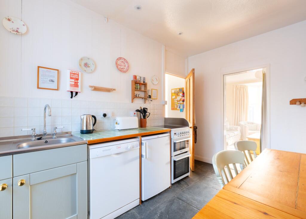 67f8df2305d20_Fore Street 75-23