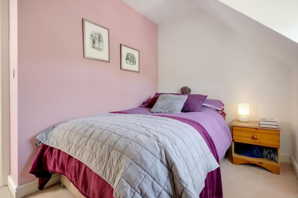 28- Rob Hammond EweMove Pontefract