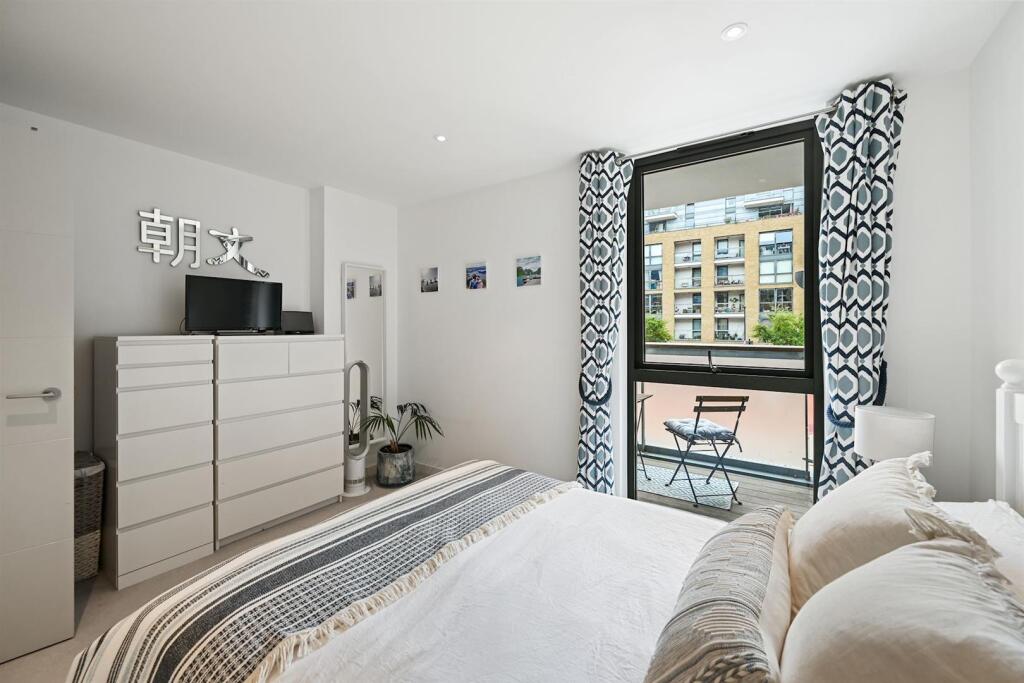 11-6fbeDSC_8322 (1)-medium.JPG