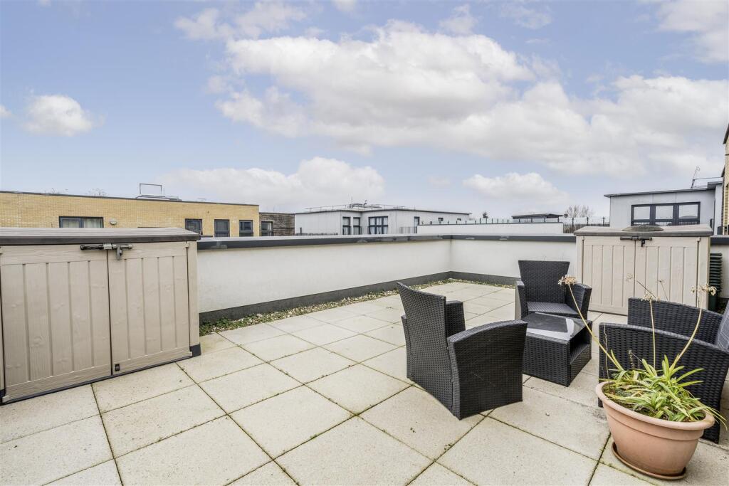 Davidson Frost-Wellings, DFW, Stanmore Place, Terr