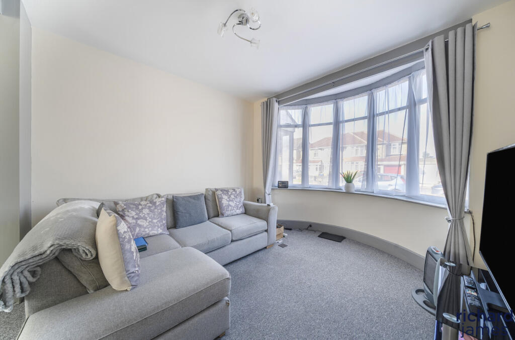 22686e5640bf46eea4b30ae704faa632