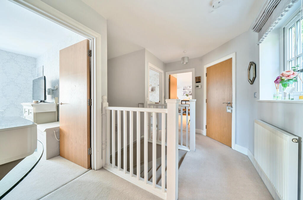 1316104-9-685d9a1...