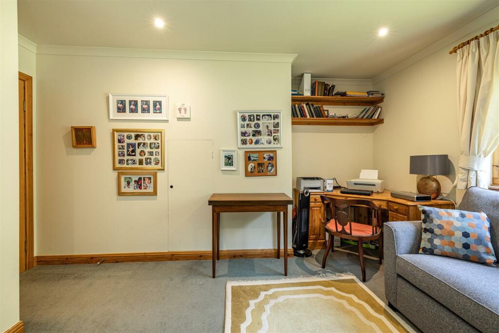 Corbie Lodge Ashkirk 29.JPG