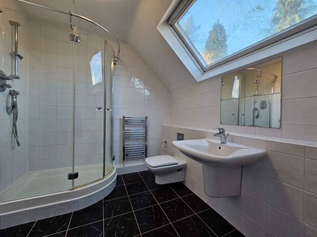 Bedroom 1 En-Suite