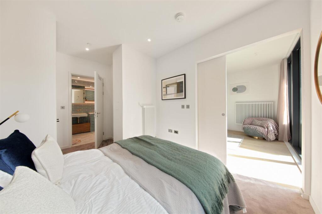 Apartment 113, Lewis House - fcSCdDOf3zLr8oAewg3Z.