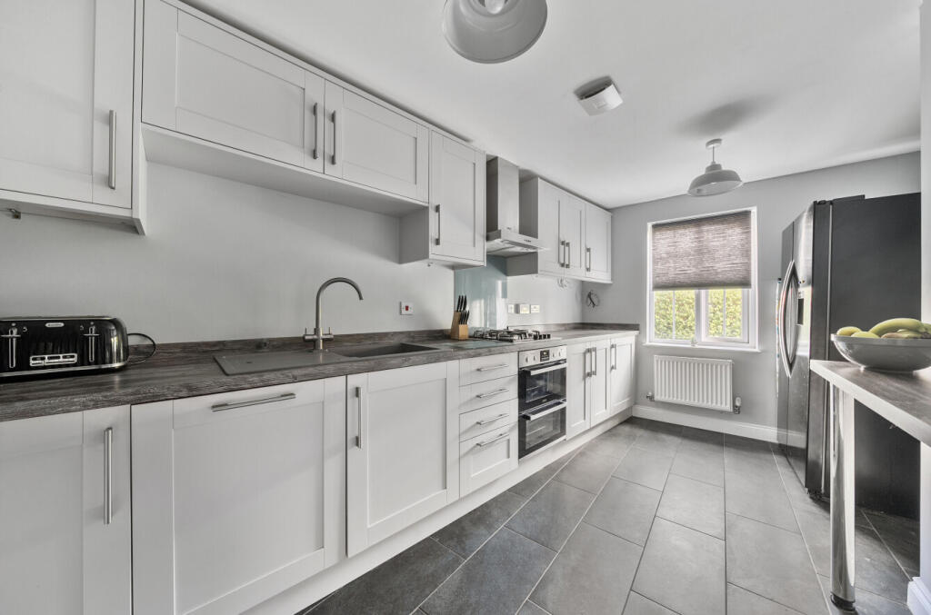 1309873-2-6859823...