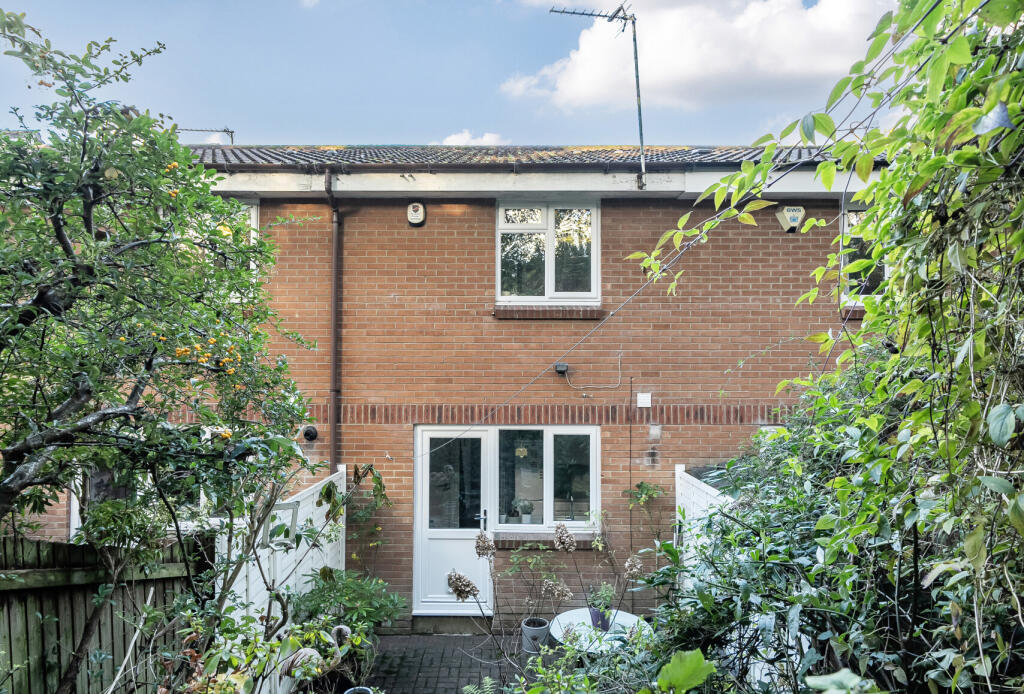 1384549-5-6925cf0...