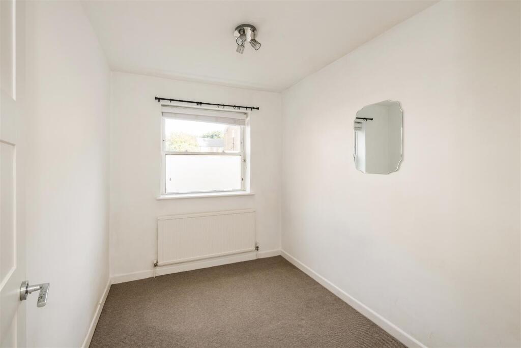 Flat 3, Granville Court_12.jpg