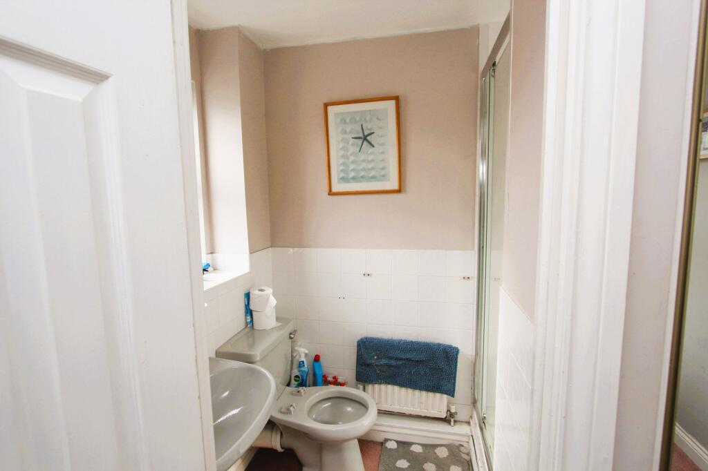 En-suite shower room