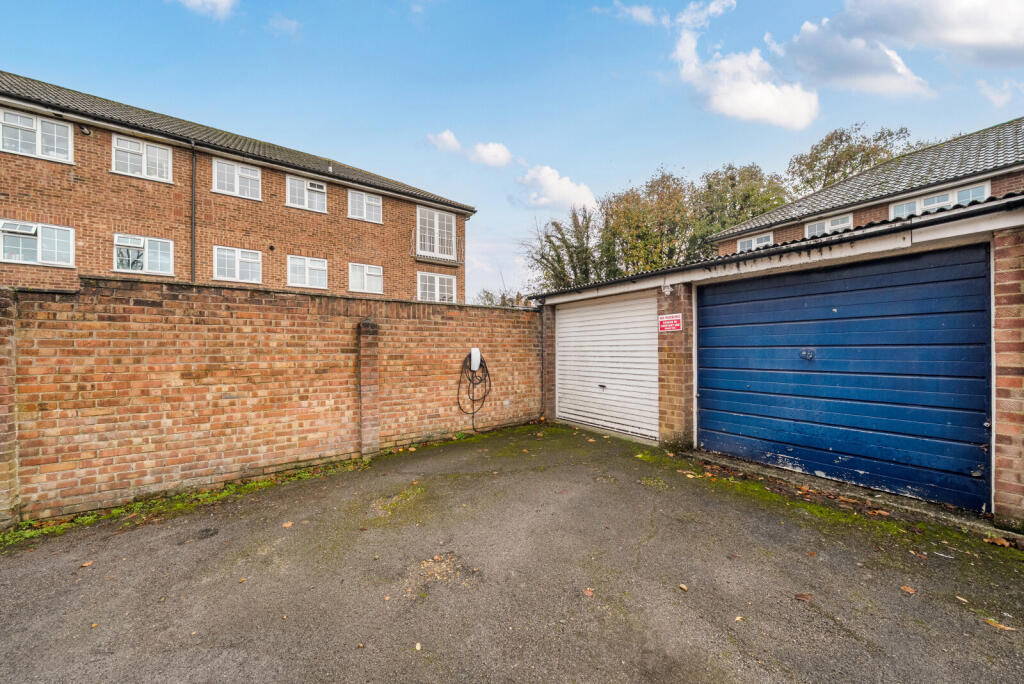 1383988-1-692454b...