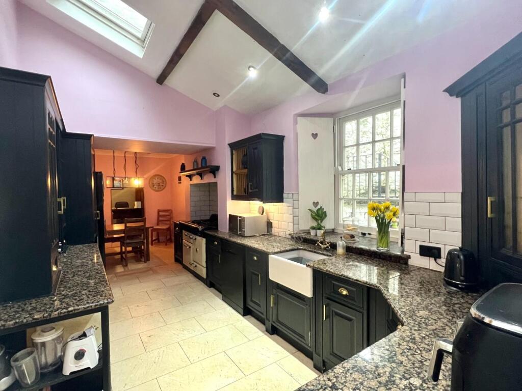 Kitchen G9g T202502241307.jpg