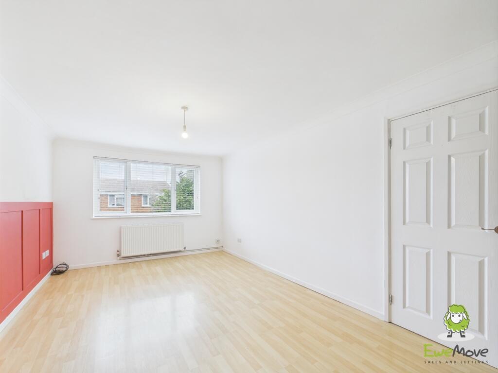 EweMove Bsingstoke Rubens Close Sitting Room