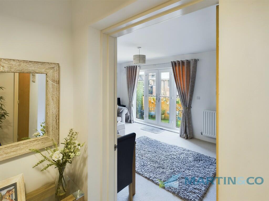 CAM02145G0-PR0031...