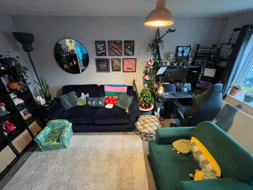 Living Room Two.jpeg