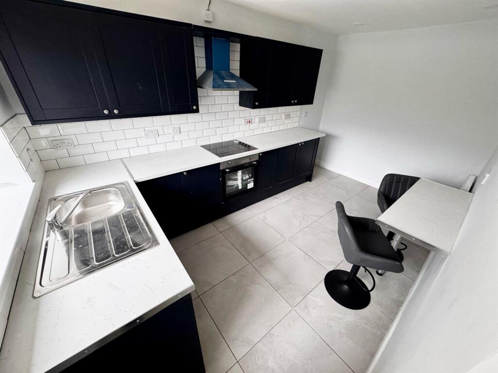 WhatsApp Image 2025-02-19 at 17.52.00-2.jpeg