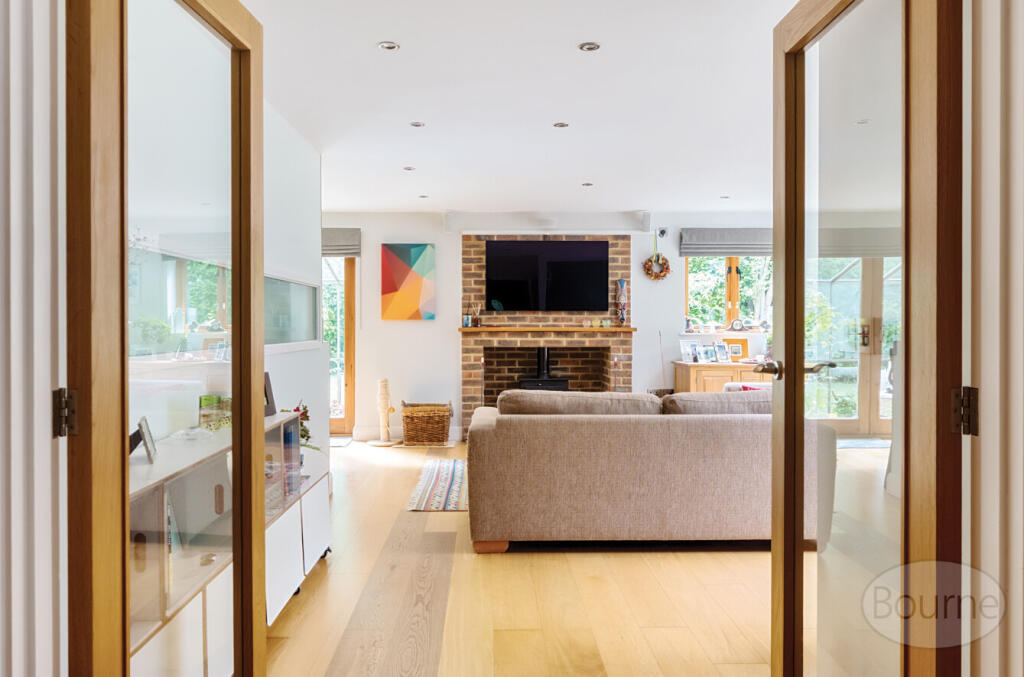 60035696-32fd-42d...