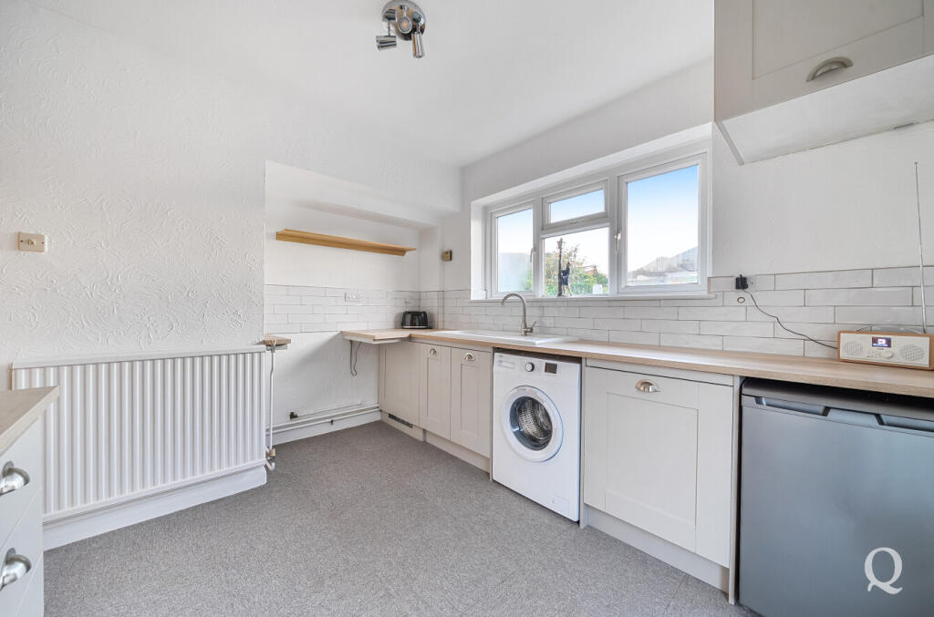 037adb26-b474-4ef...