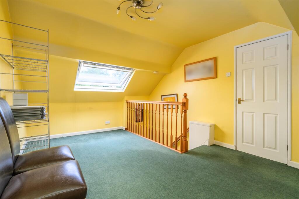 66 Poplar Road Dorridge_19.jpg