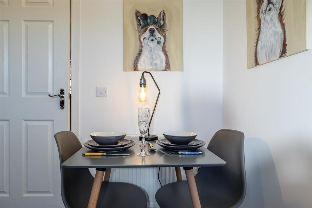 47 Kingfisher Grove Galashiels 10.JPG